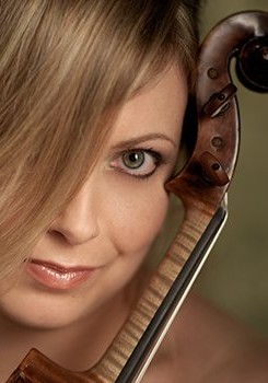Helen Callus